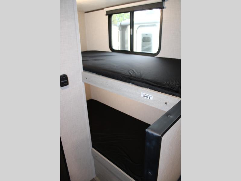 2026 CrossRoads Sunset Trail 17BHS, $ 0