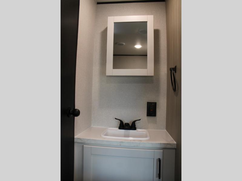 2026 Starcraft Autumn Ridge 26DB, $ 17,990