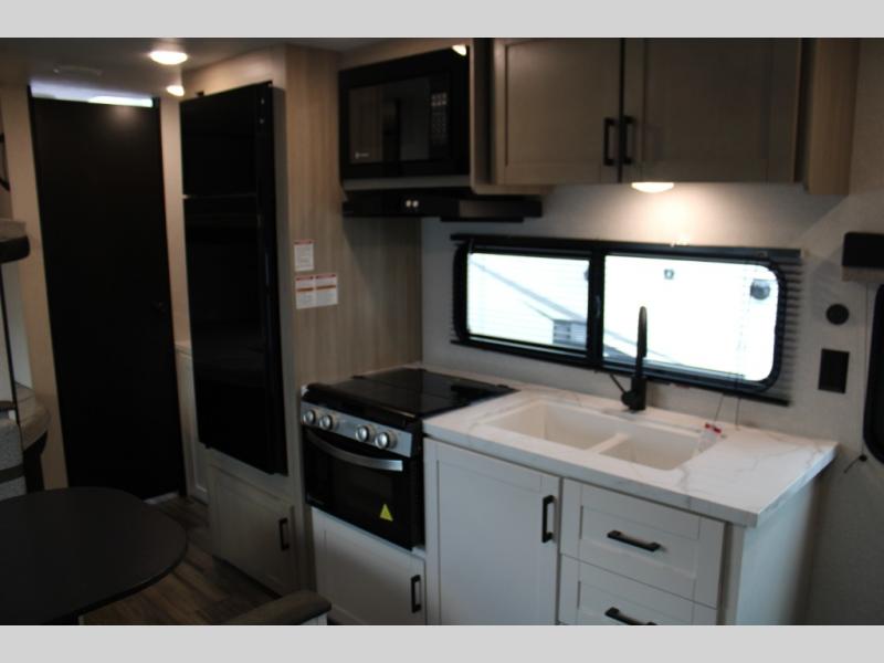 2026 Starcraft Autumn Ridge 26DB, $ 0