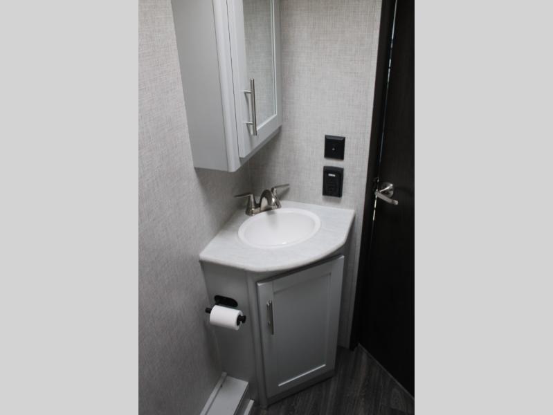 2021 Keystone Bullet (East) 243BHS, $ 0