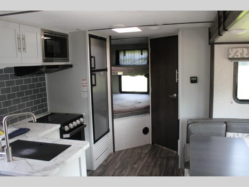 2021 Keystone Bullet (East) 243BHS, $ 0