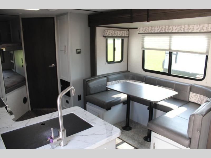 2021 Keystone Bullet (East) 243BHS, $ 0