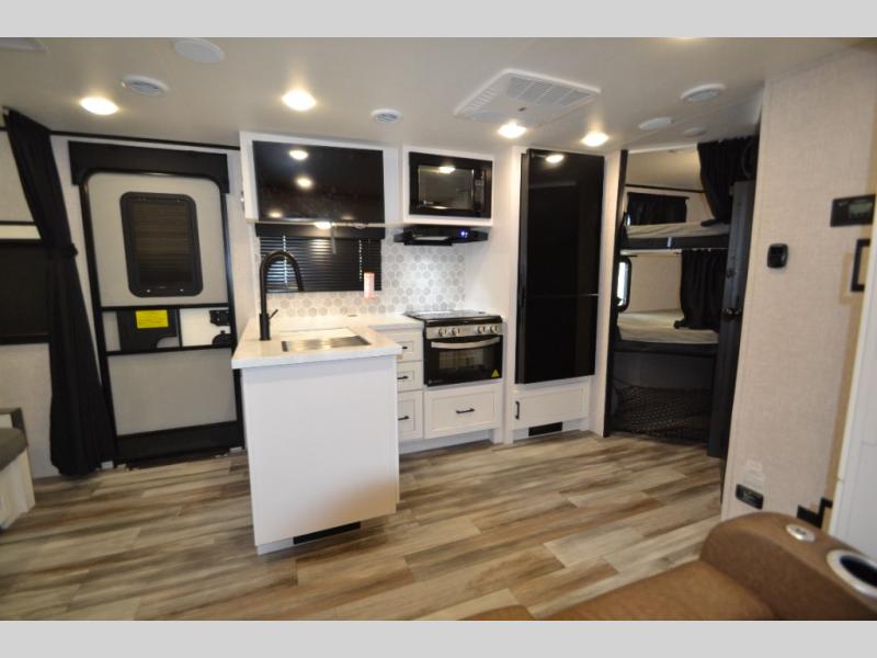 2025 Jayco Jay Feather 21MBH, $ 0