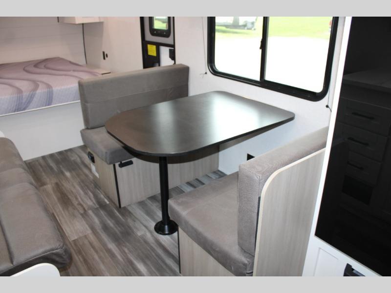 2026 Jayco Jay Flight SLX 250BH Sport Edition, $ 29,624