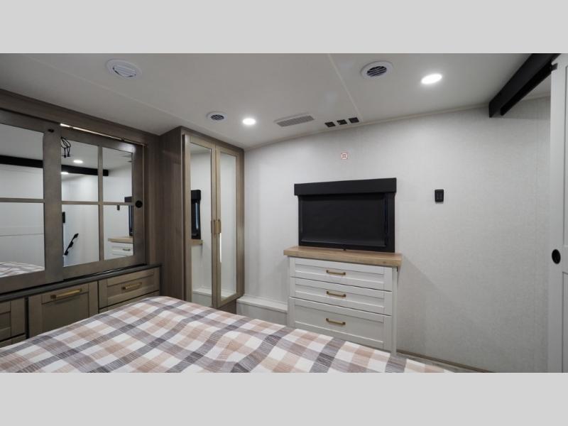 2026 Jayco Eagle 365UKTS, $ 104,530