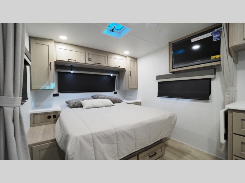 2026 Forest River Rockwood Mini Lite 2109S, $ 38,335