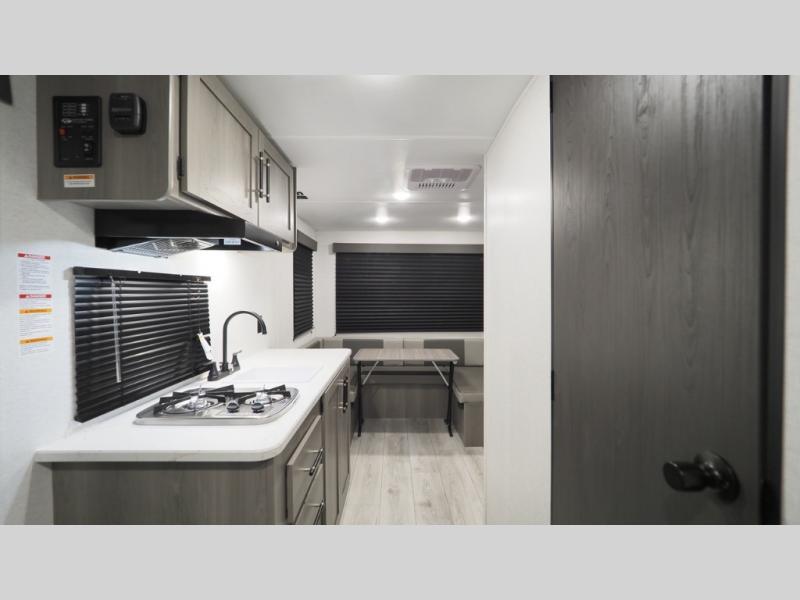 2025 Keystone Hideout Sport (Single Axle) 177RD, $ 21,902