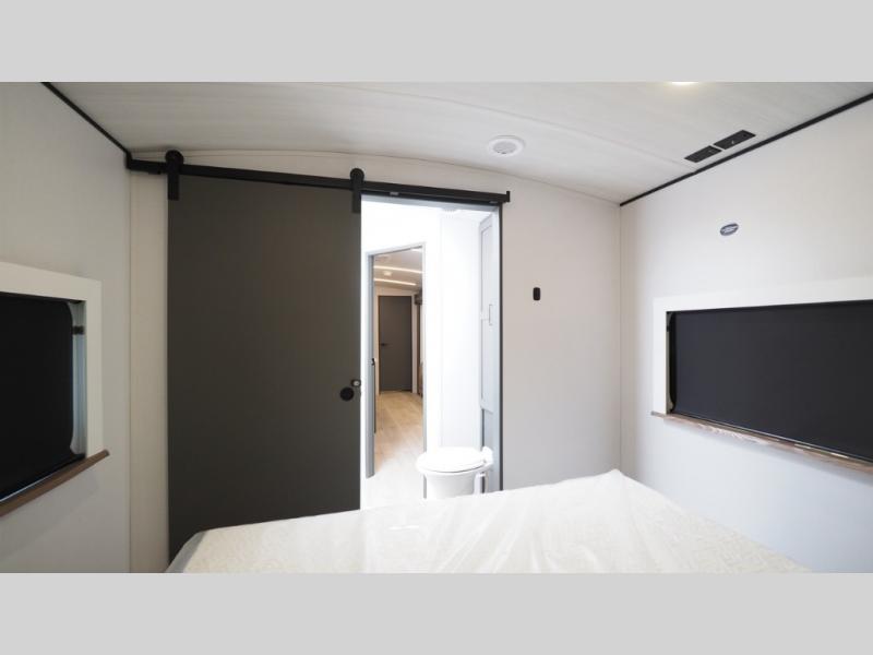 2026 Keystone Bullet Premium 330BKQ, $ 62,244