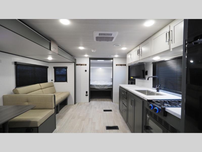 2026 Keystone Bullet Classic Dual Axle 26BHC Dual , $ 35,094