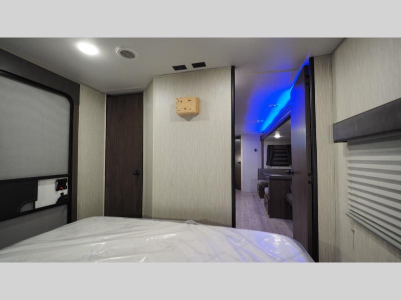 2021 Forest River Cherokee 264DBH, $ 0