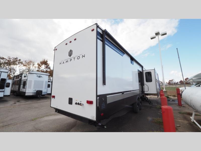 2026 CrossRoads Hampton 372FDB, $ 0