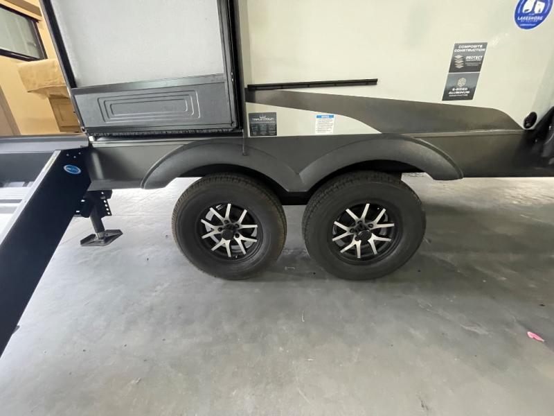 2026 Forest River Flagstaff Super Lite 26FKBS, $ 53,895