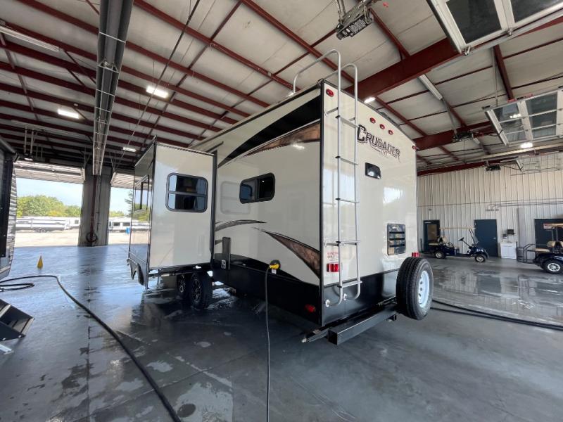 2018 Prime Time Manufacturing Crusader Lite 27RK, $ 19,990