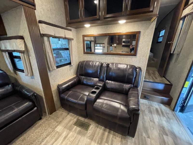 2018 Prime Time Manufacturing Crusader Lite 27RK, $ 19,990