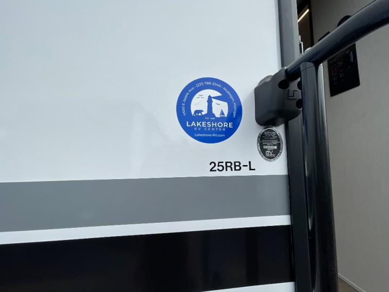 2026 Forest River Cherokee Alpha Wolf 25RB, $ 54,146