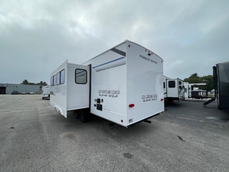 2026 Forest River Cherokee Alpha Wolf 25RB, $ 54,146