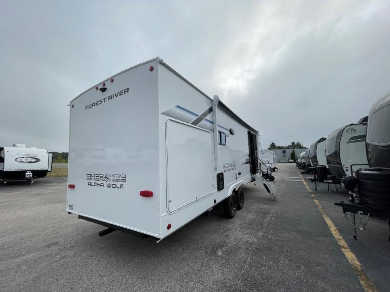 2026 Forest River Cherokee Alpha Wolf 25RB, $ 54,146