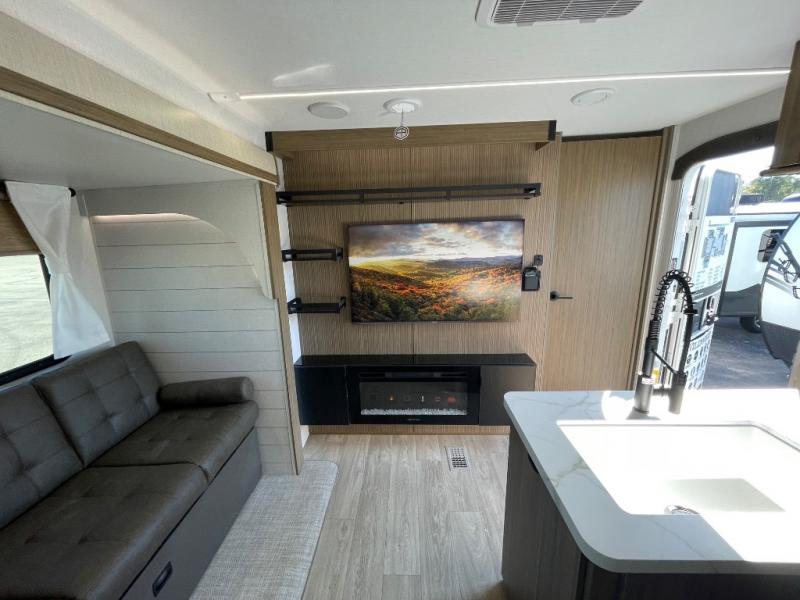 2026 Forest River Wildwood 31KQBTS, $ 0