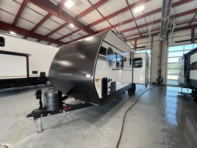2026 Keystone Passport Classic 210RKC, $ 32,986