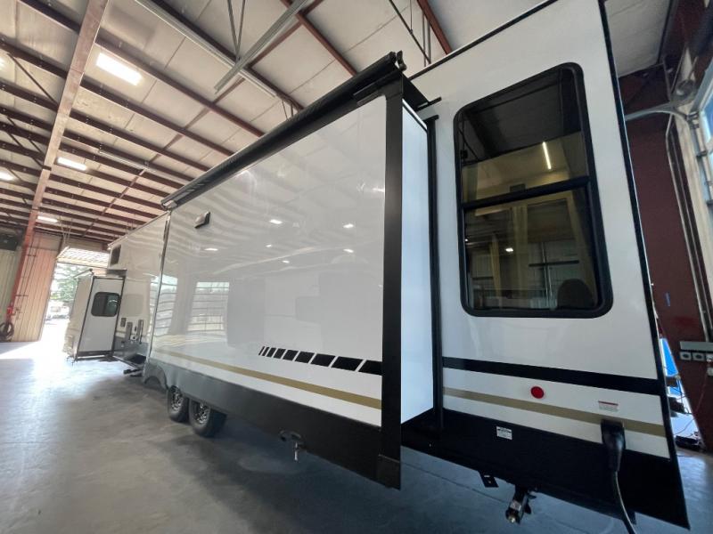 2026 Forest River Wildwood Grand Lodge 42DL, $ 0