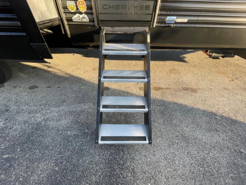 2026 Forest River Cherokee Wolf Den 304SR, $ 0