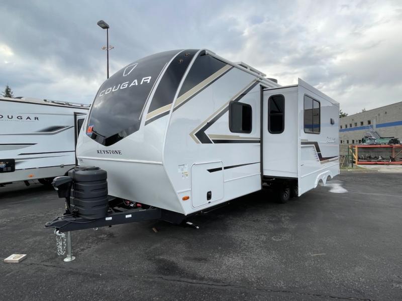 2026 Keystone Cougar Half-Ton (Travel Trailer) 22M, $ 52,984