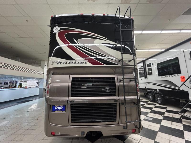 2015 Tiffin Motorhomes Phaeton 40 AH, $ 189,990