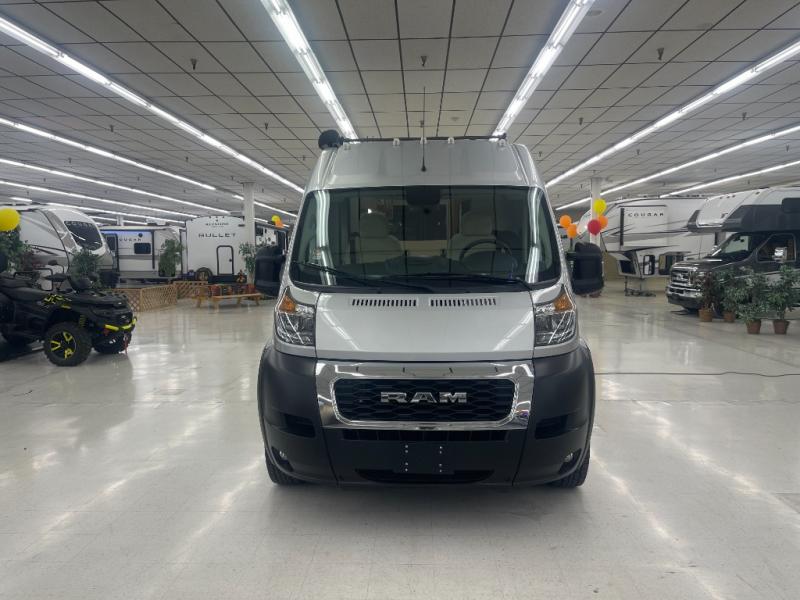 2022 Coachmen Nova 20C, $ 104,990