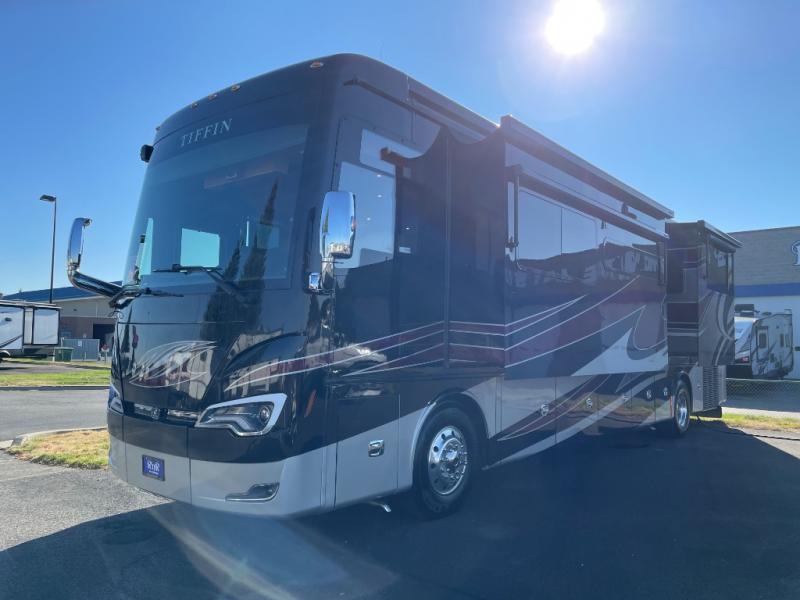 2019 Tiffin Motorhomes Allegro Bus 40 IP, $ 289,990