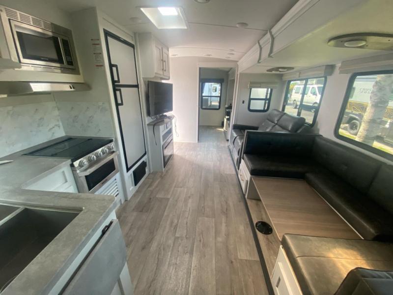 2022 Dutchmen Astoria Travel Trailer 3203BH, $ 44,990