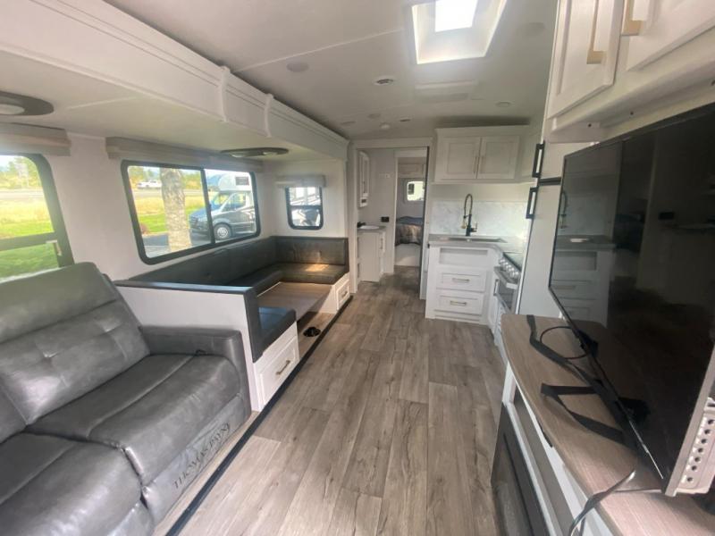 2022 Dutchmen Astoria Travel Trailer 3203BH, $ 44,990