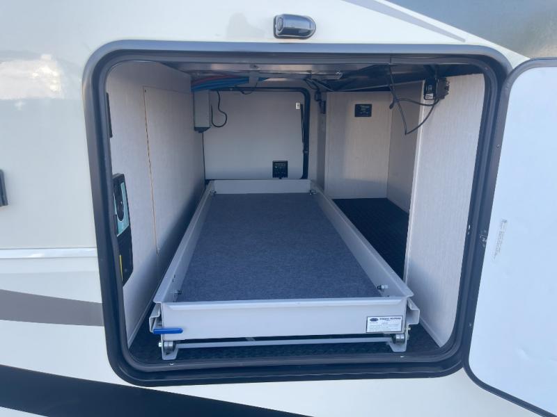 2021 Forest River 3850RK, $ 89,990