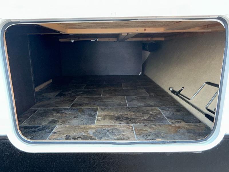 2017 Forest River Shockwave T27RQ DX, $ 42,990