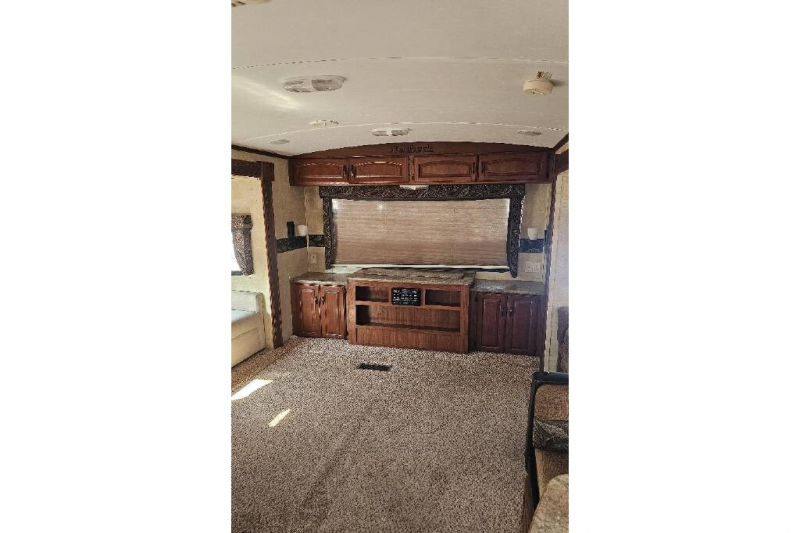 2012 Keystone OUTBACK 298RE Travel Trailer, $ 14,990