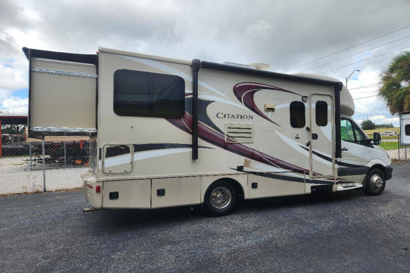 2015 Thor Motor Coach Citation Sprinter 24SR, $ 0