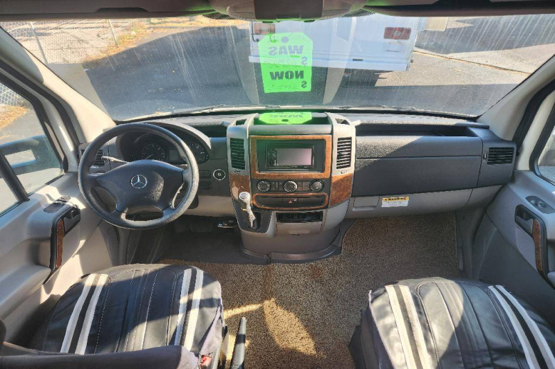 2015 Thor Motor Coach Citation Sprinter 24SR, $ 0