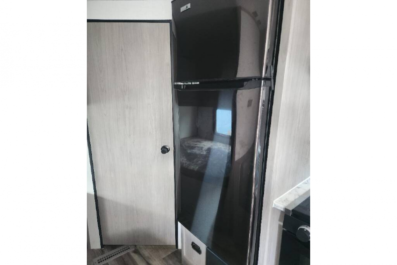 2024 Dutchmen Coleman Lantern LT 274BH, $ 0