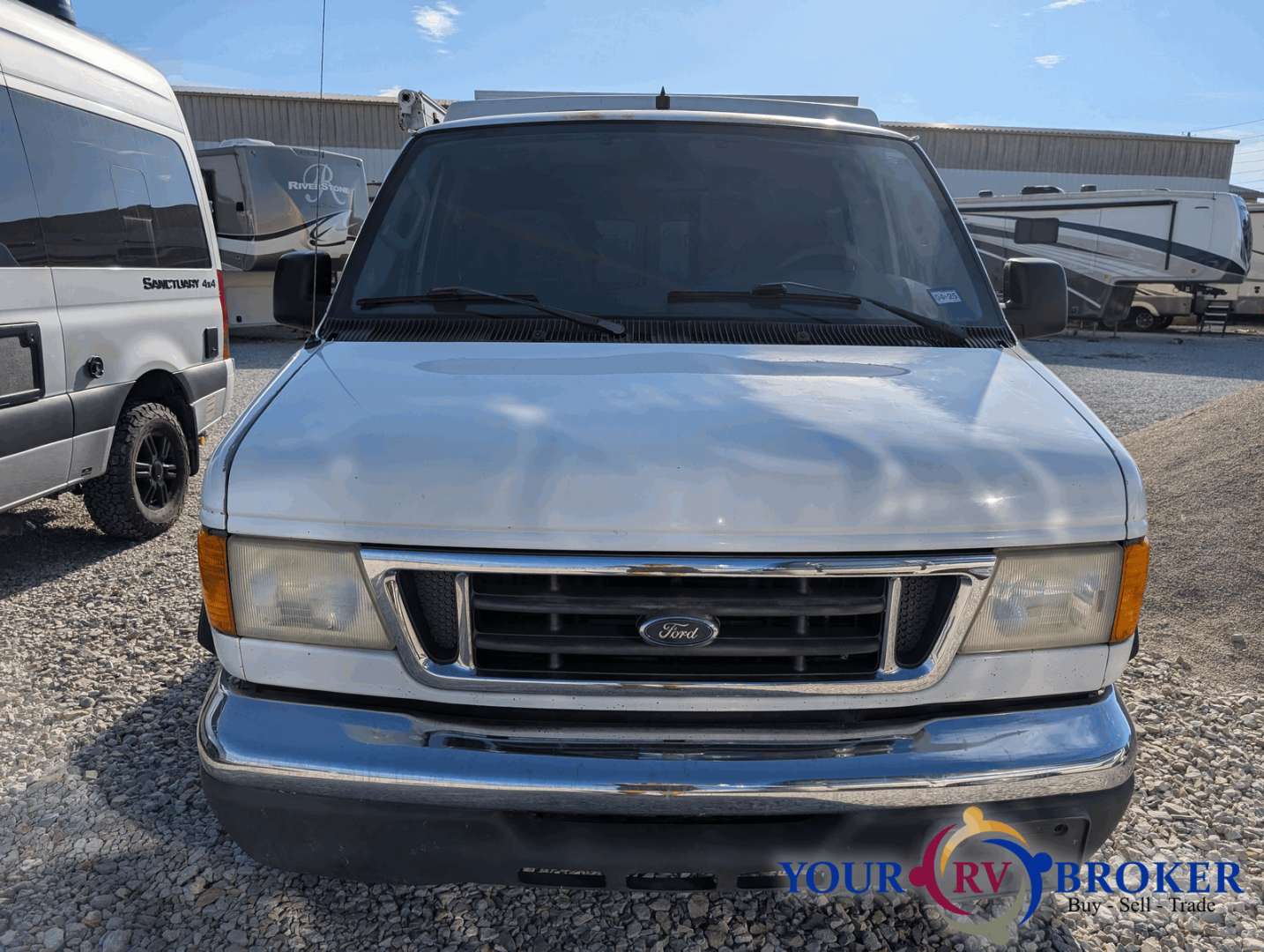 2005 Ford Sportsmobile E350, $ 21,998