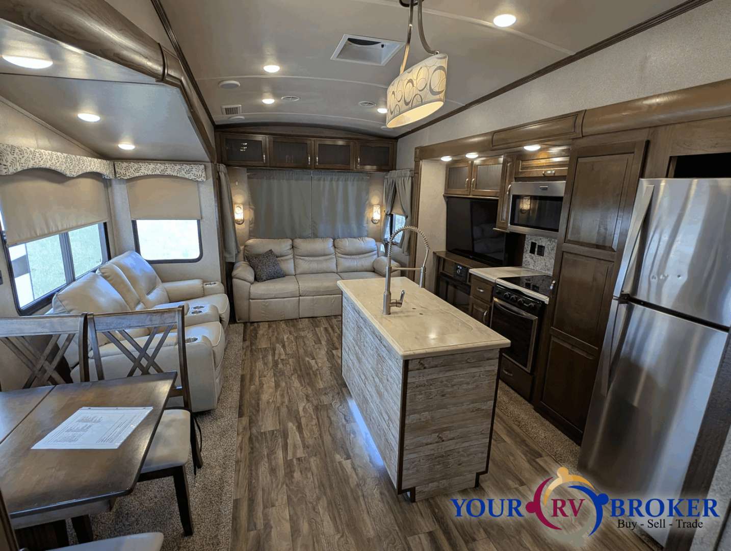 2018 Forest River Cedar Creek Silverback 37MBH, $ 39,900