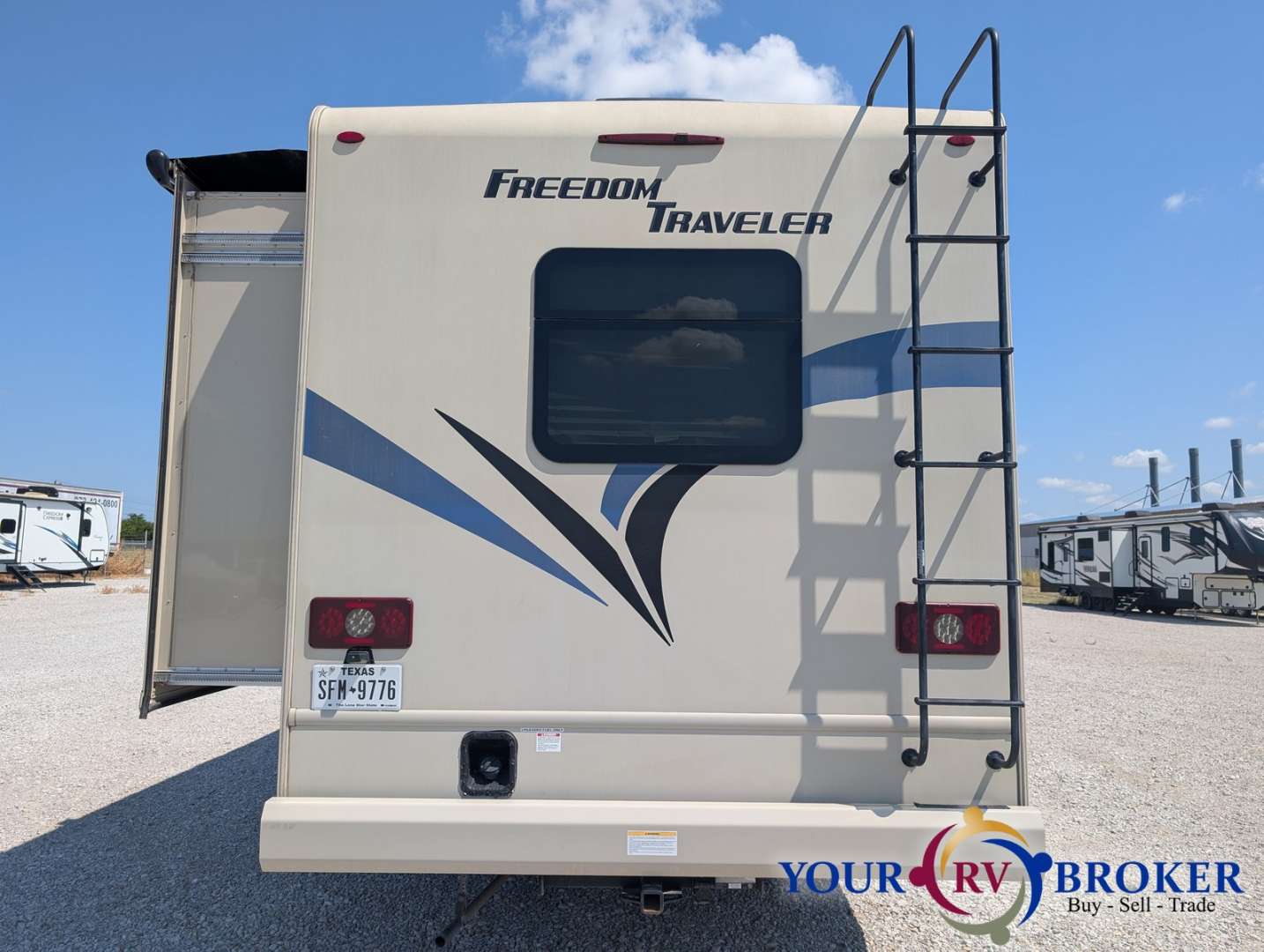 2021 Thor Motor Coach Freedom Traveler A32, $ 69,900