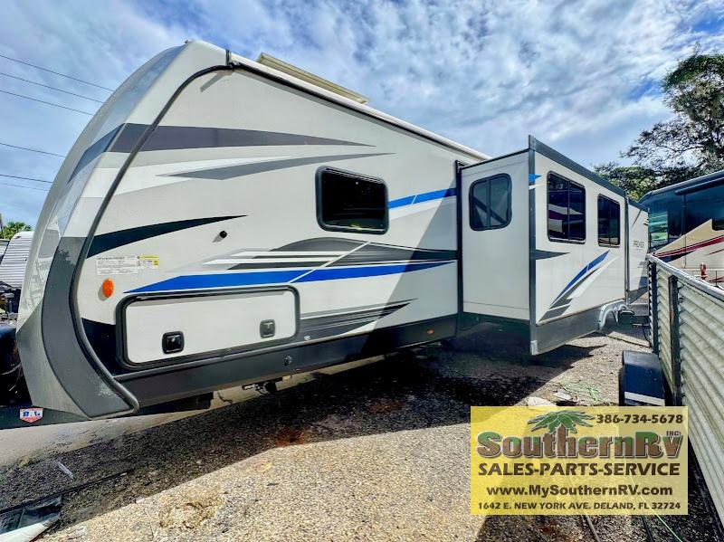 2022 Keystone Premier 34BIPR, $ 26,999