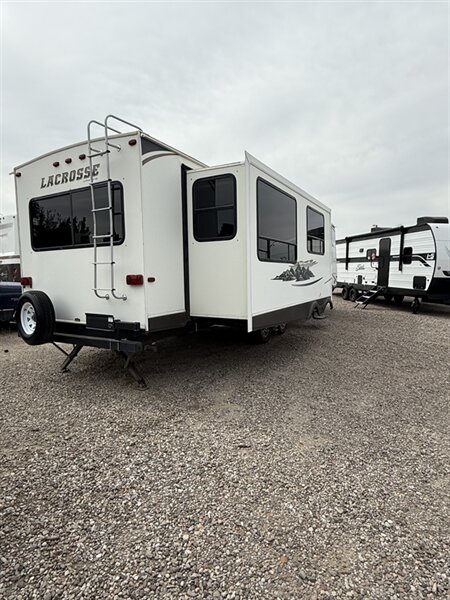 2014 Prime Time Manufacturing LACROSSE 327, $ 19,750