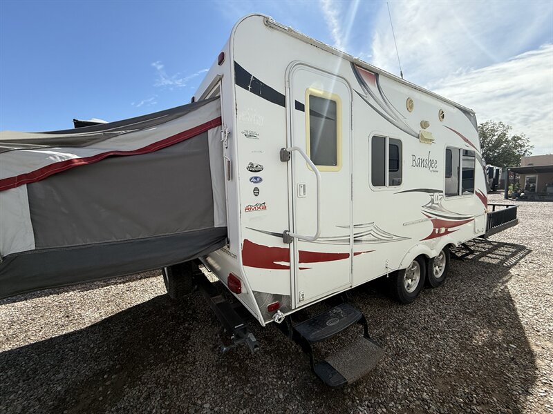 2010 Palomino BANSHEE 195EX, $ 10,500