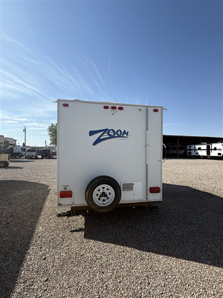 2008 Dutchmen AEROLITE ZOOM 718QB, $ 9,450