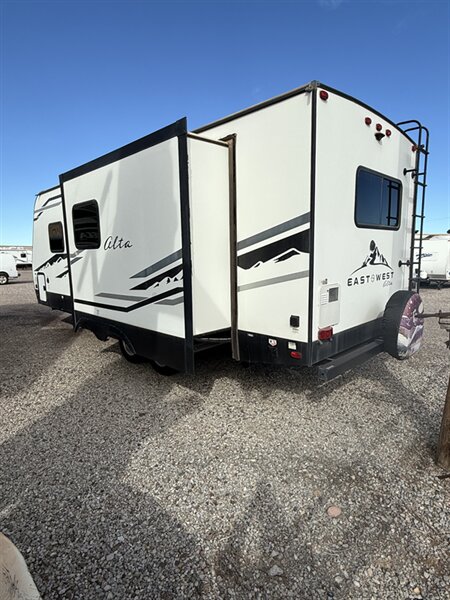 2020 East To West Alta 2350 KRK, $ 19,450