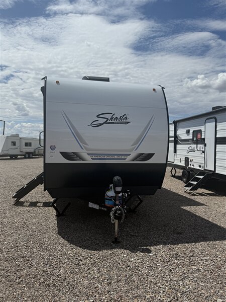 2026 Shasta 530BQB OASIS, $ 29,999