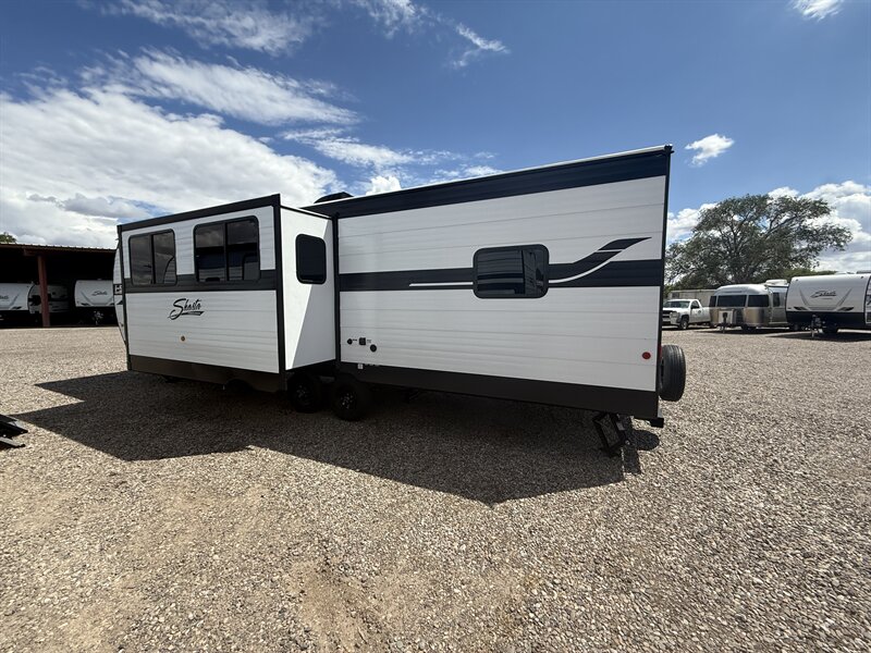 2026 Shasta 530BQB OASIS, $ 29,999