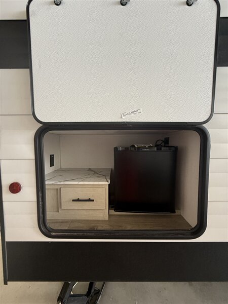 2026 Shasta 530BQB OASIS, $ 29,999