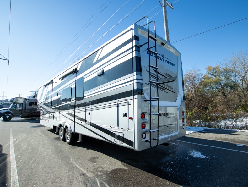 2026 Forest River Riverstone 39RKFB, $ 0