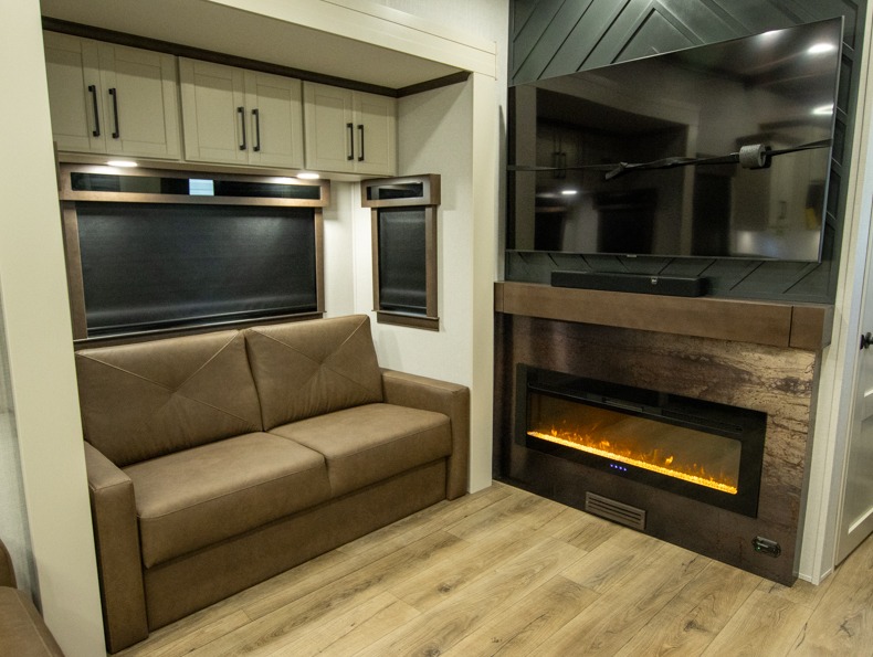 2026 Forest River Riverstone 39RKFB, $ 0